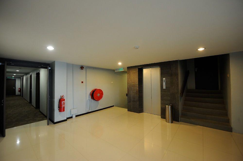Oyo 232 The Suraya Hotel Kuantan Eksteriør billede