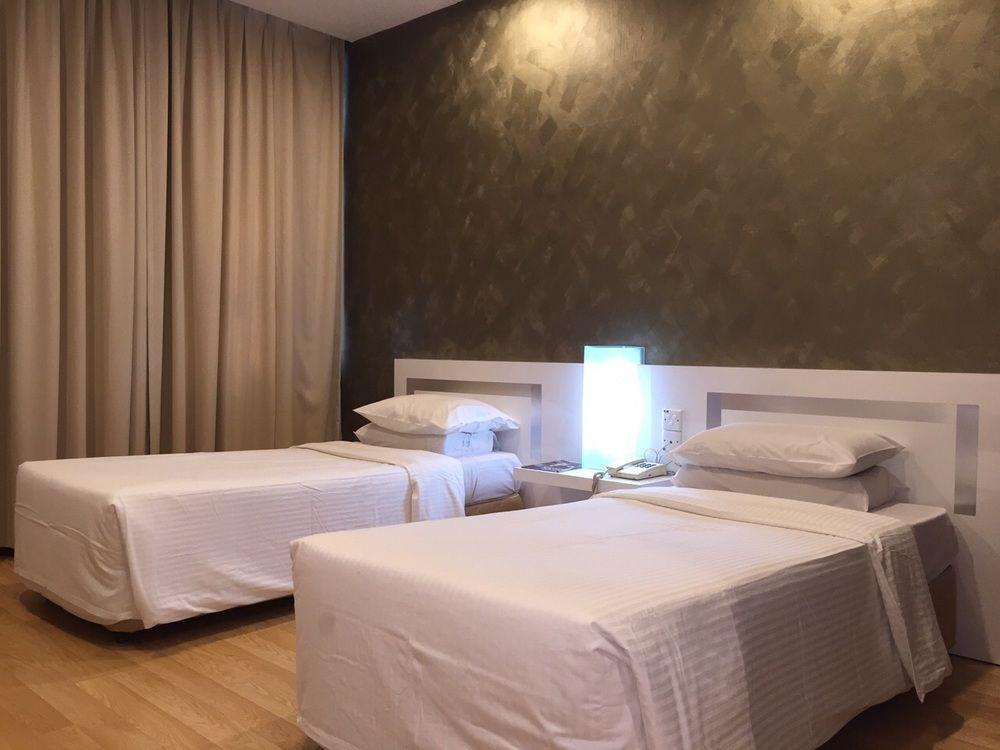Oyo 232 The Suraya Hotel Kuantan Eksteriør billede