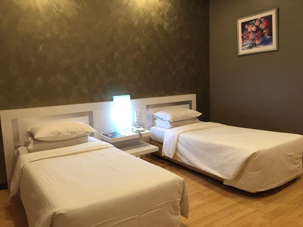 Oyo 232 The Suraya Hotel Kuantan Eksteriør billede