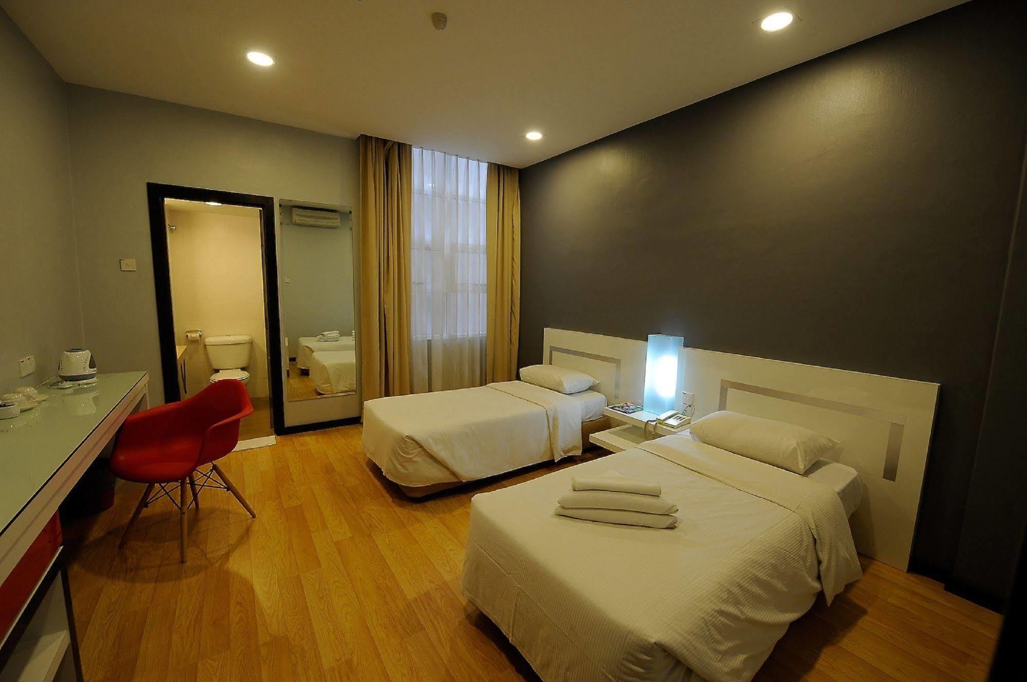 Oyo 232 The Suraya Hotel Kuantan Eksteriør billede