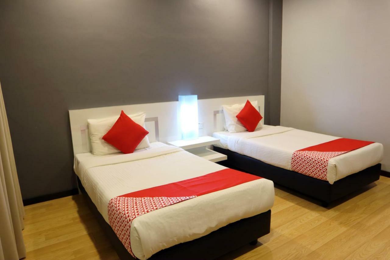 Oyo 232 The Suraya Hotel Kuantan Eksteriør billede